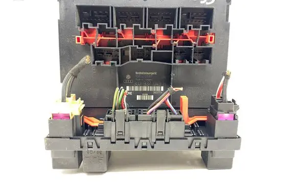 Volkswagen PASSAT B6 Comfort/convenience module 3C0937049H