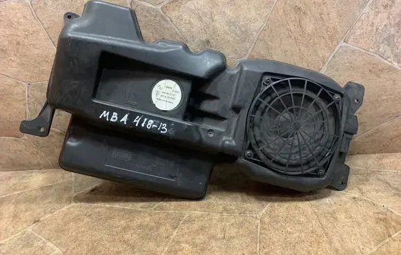 Porsche Boxster 986 Subwoofer speaker 99664501101