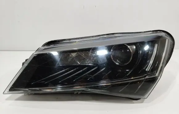 Skoda Superb B8 (3V) Headlight/headlamp 3v1941015b