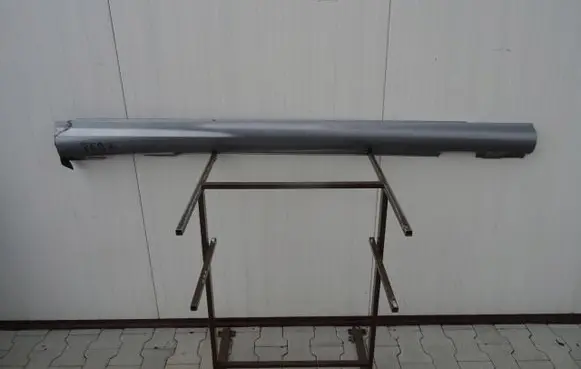 Mercedes-Benz C AMG W204 Front sill (body part) 