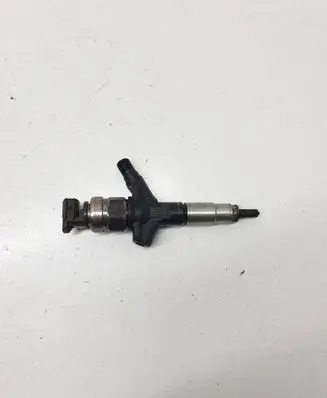 Subaru Forester SH Fuel injector 16613AA030