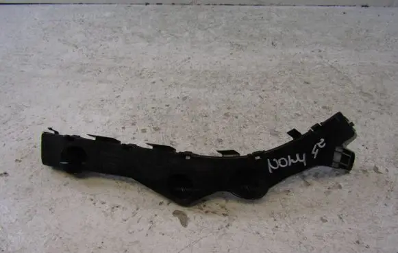Mazda 2 Rear bumper mounting bracket DF71502J1