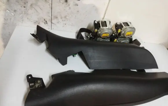 Opel Astra K Set of seat belts 34281561 367970717 39127574