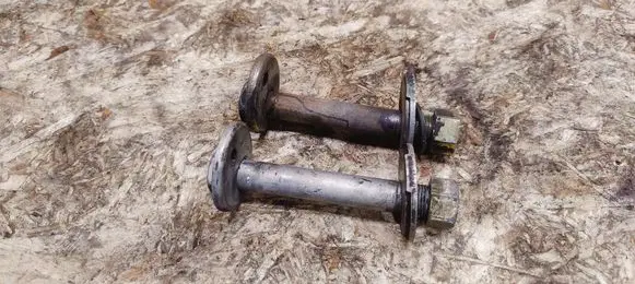 Lexus SC 300 - 400 Front suspension camber bolt 