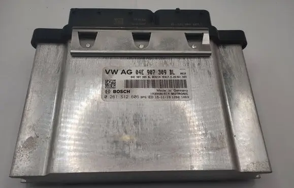 Volkswagen Golf VII Engine control unit/module 04E907309BL 0261S12606