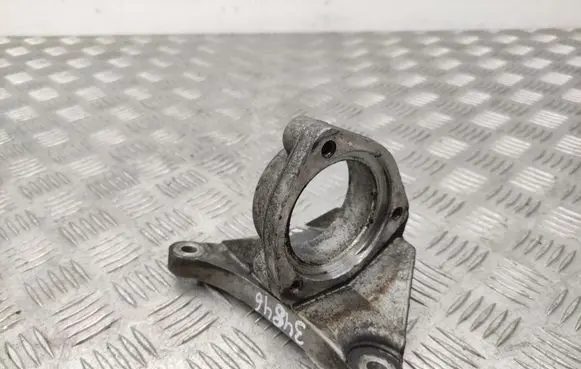 Opel Insignia A Driveshaft support bearing bracket 13219107