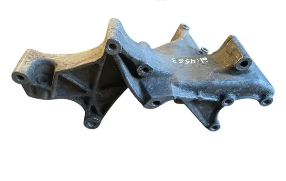 Volkswagen II LT Generator/alternator bracket 074145169D