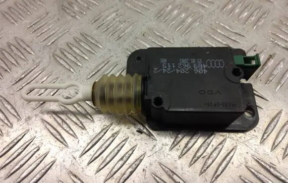 Audi A3 S3 8L Central locking motor 4B9962115
