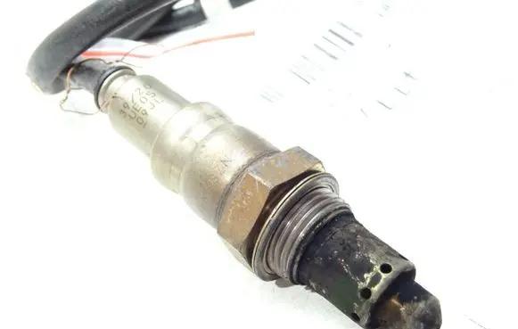 Skoda Superb B8 (3V) Lambda probe sensor 05L906262B