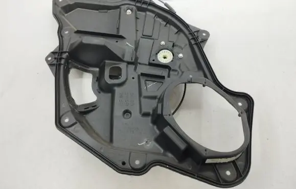 Mazda CX-7 Rear window lifting mechanism without motor EG217397XF