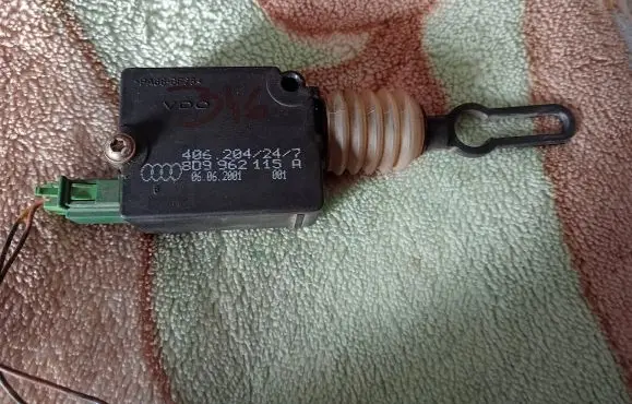 Volkswagen Sharan Central locking motor 406204 809962115a