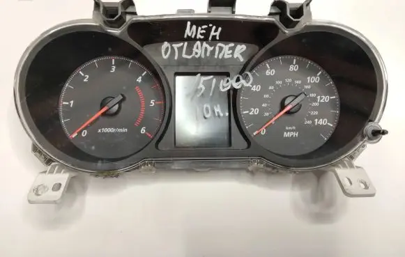 Mitsubishi Outlander Speedometer (instrument cluster) 8100B707 0T26737 MM0055010