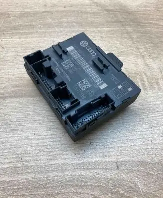 Audi A4 S4 B8 8K Door control unit/module 8K0959792