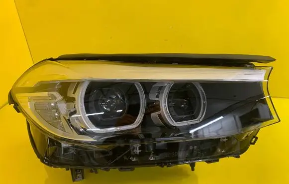 BMW 6 G32 Gran Turismo Headlight/headlamp 7496434-02