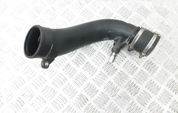 Volvo XC90 Intercooler hose/pipe 30714480