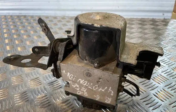 Volkswagen PASSAT B6 ABS Pump 3C0614109AF 16705912 16705712P