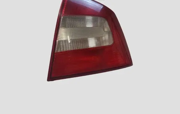 Skoda Octavia Mk2 (1Z) Rear/tail lights 1Z5945096B