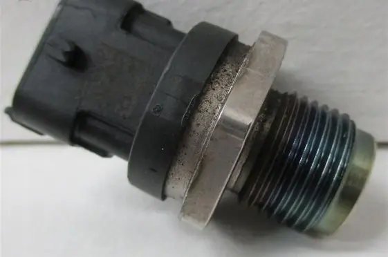 Citroen C5 Aircross Fuel pressure sensor 