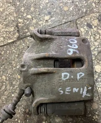 Renault Scenic II - Grand scenic II Front brake caliper