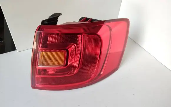 Volkswagen Jetta VI Rear/tail lights 5C6945096A 5C6945096E