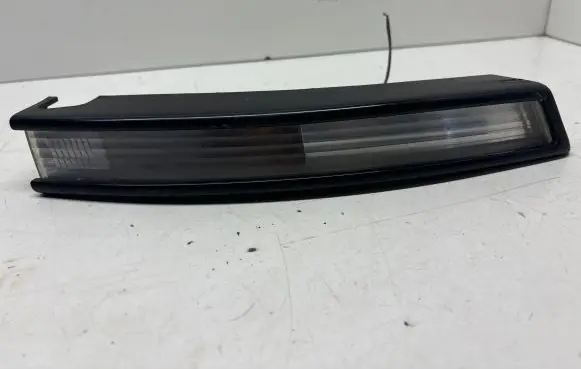 Volkswagen PASSAT B6 Front indicator light 3C0953042E
