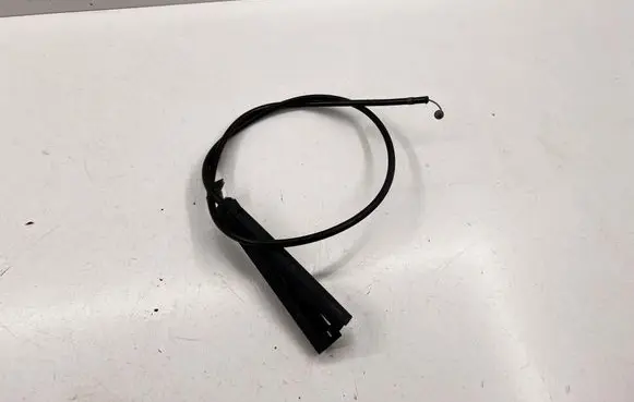Audi TT TTS Mk2 Engine bonnet/hood lock release cable 8J2823535