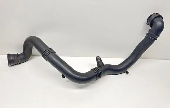 Opel Astra K Intercooler hose/pipe 39017739 315616912 390177397739