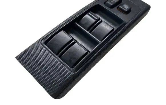 Toyota Corolla Verso AR10 Electric window control switch 898200F030