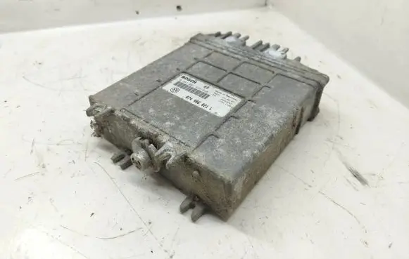 Volkswagen Transporter - Caravelle T4 Engine control unit/module 074906021L 28SA3261 0281001639