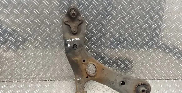 Toyota Auris E180 Front lower control arm/wishbone