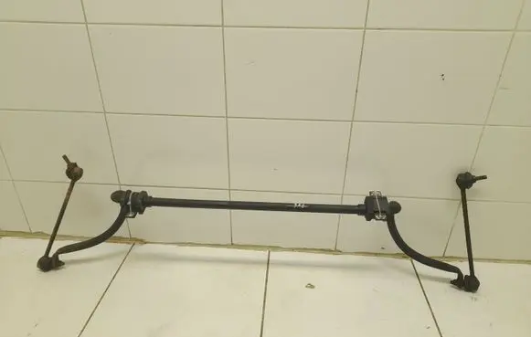 Mitsubishi Lancer X Front anti-roll bar/sway bar