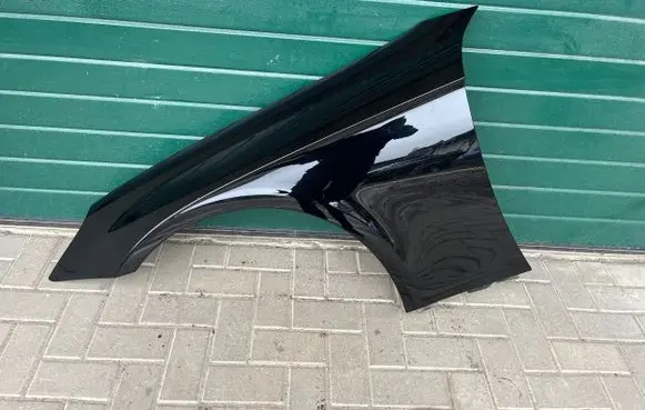 Mercedes-Benz CLS C219 Fender C040