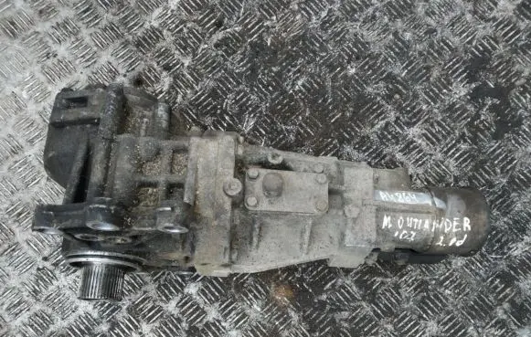 Mitsubishi Outlander Front differential 