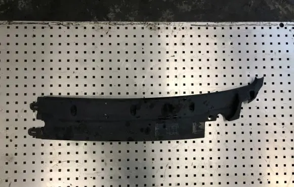 Renault Master II Wiper trim 7700352198