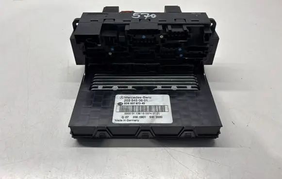 Mercedes-Benz C W203 SAM control unit 2035450601