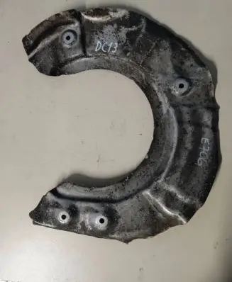 BMW 5 F10 F11 Front brake disc dust cover plate 6775266