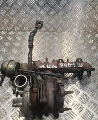 Audi A4 S4 B5 8D Turbo 028145702