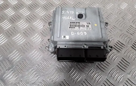 Volvo S80 Engine control unit/module 30743103ad 0281012765