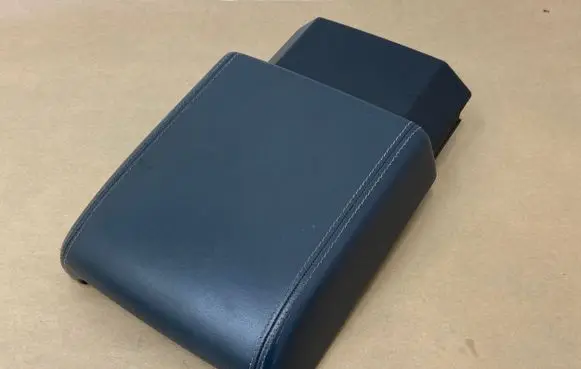 Land Rover Evoque I Armrest EJ32045C74A