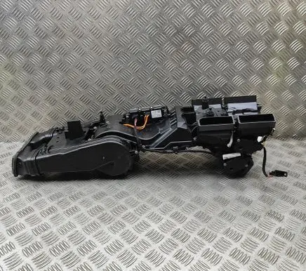 Audi Q7 4M Interior heater climate box assembly 4M0819351A