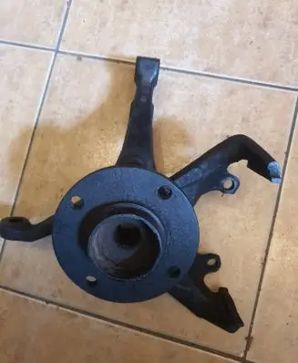 Volkswagen Golf II Front wheel hub spindle knuckle 1916d Cdp5