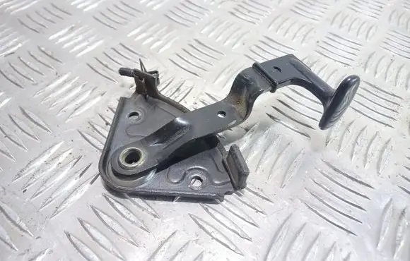 Engine bonnet (hood) release handle