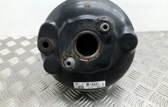 Audi A4 S4 B6 8E 8H Brake booster 8E0612105P