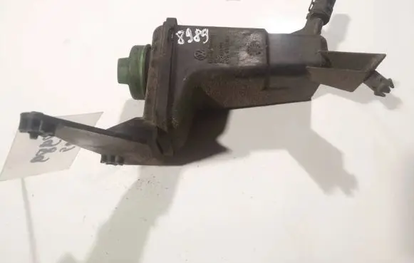 Skoda Superb B5 (3U) Power steering fluid tank/reservoir 3b0422371