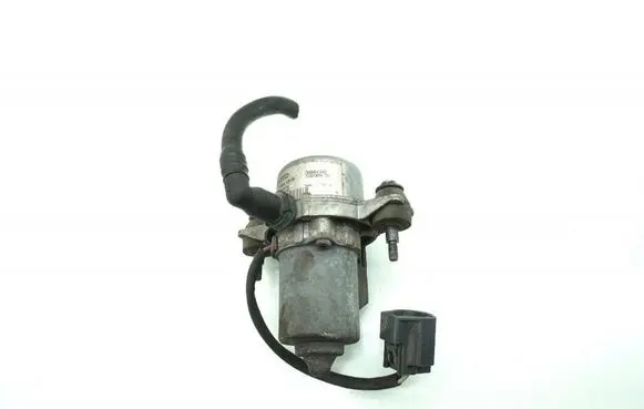 Volvo S40 Vacuum pump 08684342