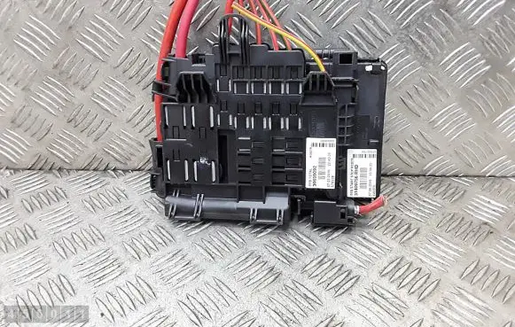 Volvo V60 Fuse module 31409756