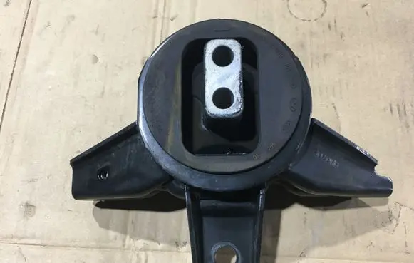 KIA Sorento Gearbox mount 21830C5400