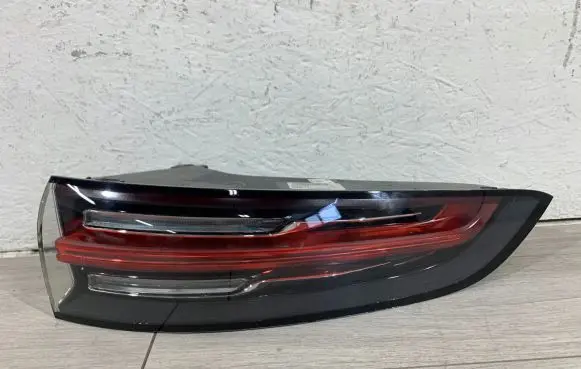 Porsche Cayenne (9Y0 9Y3) Rear/tail lights