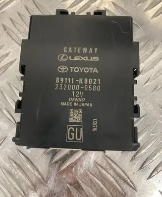 Toyota Yaris XP210 Gateway control module 89111-K0021