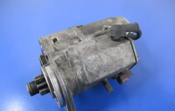 KIA Carens I Starter motor 03101-3170